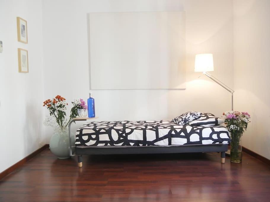 Vip House Rentals, Entire Apartment In Malaga Old Town ภายนอก รูปภาพ